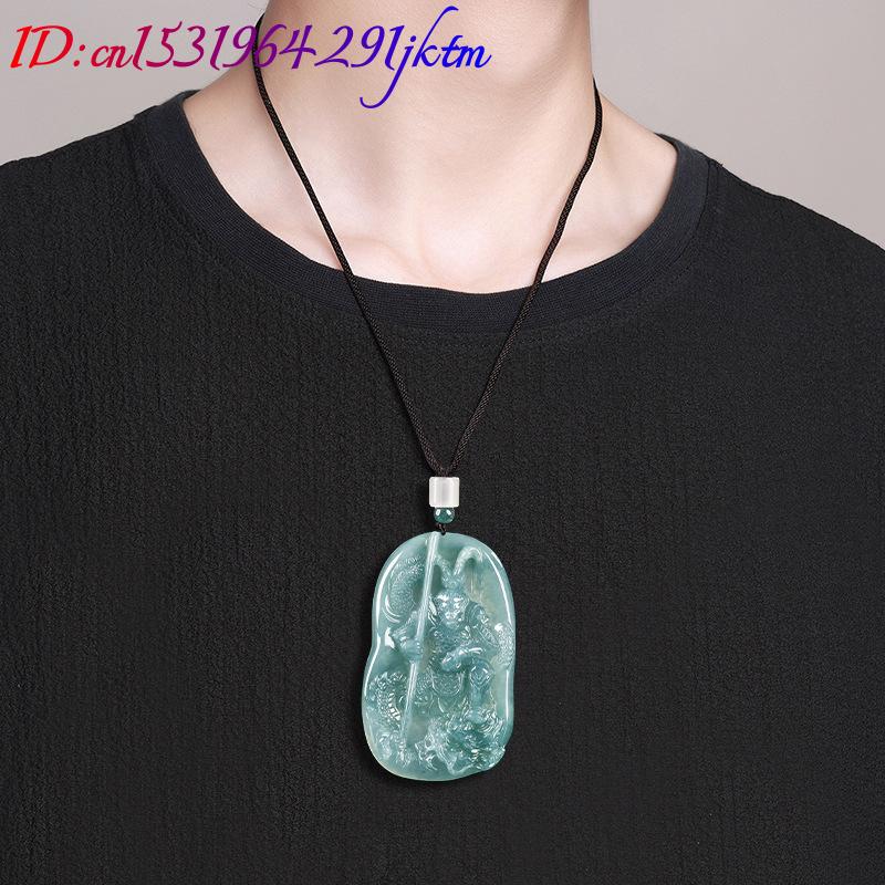 Kalung Liontin Raja Monyet Gio - Accessories Woman ulasan dan harga